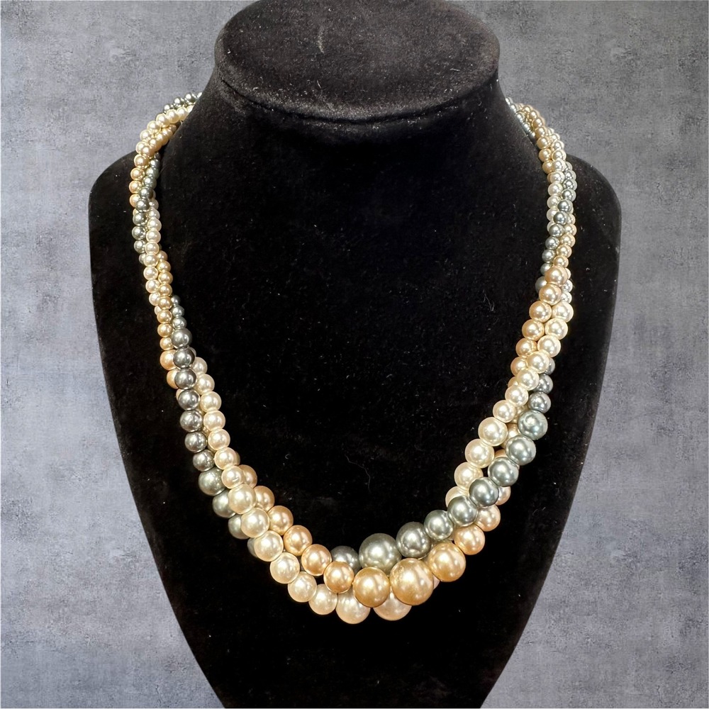 18" RMN Faux Pearl Necklace Cream/Gray/Champagne Triple Strand‎ Graduated